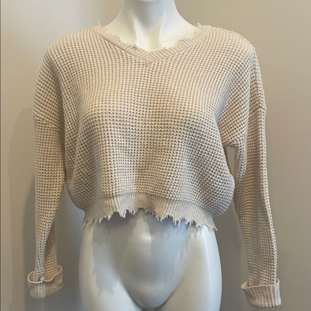 moon & madison Distressed Cropped Waffle Knit V-Neck Sweater in Light Beige